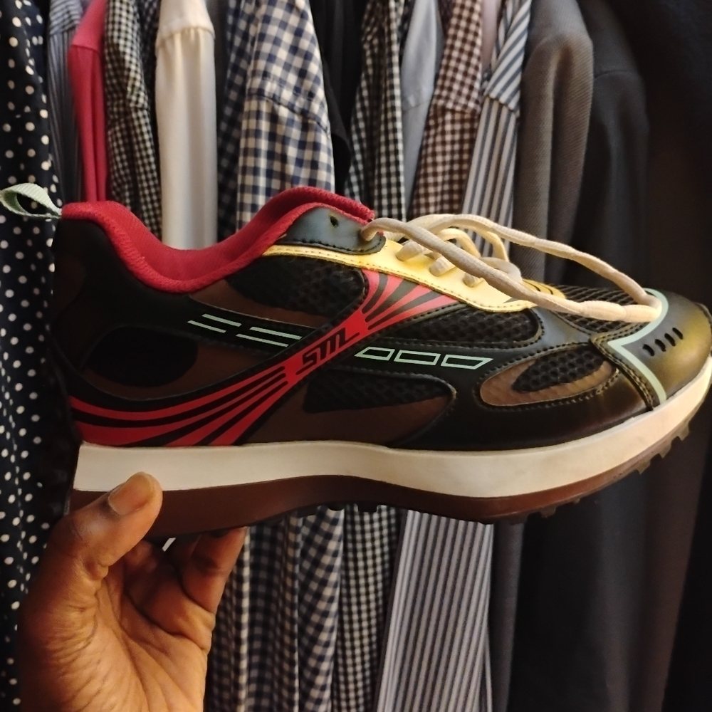 Steve Madden sneakers - Picture 2 of 3